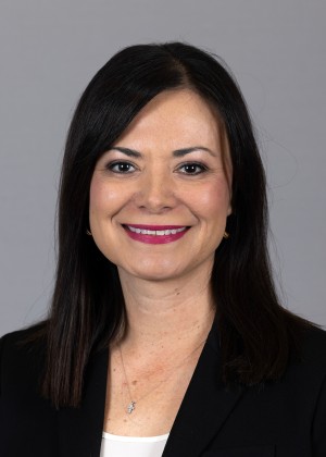 Dr. Nicole  Teyechea 