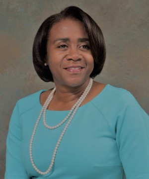 Dr. Cynthia Cash-Greene