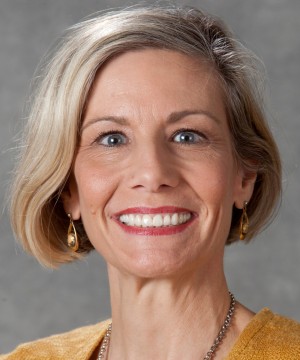 Dr. Paula Summers Calderon