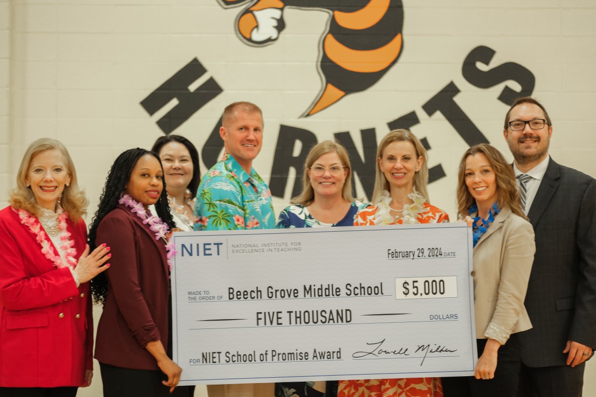 Beech Grove Middle School Named ‘School of Promise’ by National Institute for Excellence in Teaching