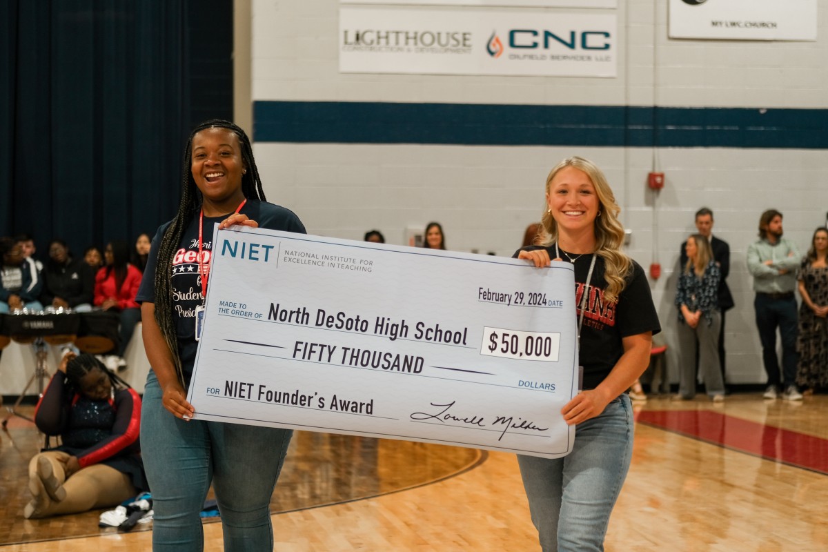 North DeSoto High School Celebrates Winning NIET Founder’s Award, $50,000 Prize
