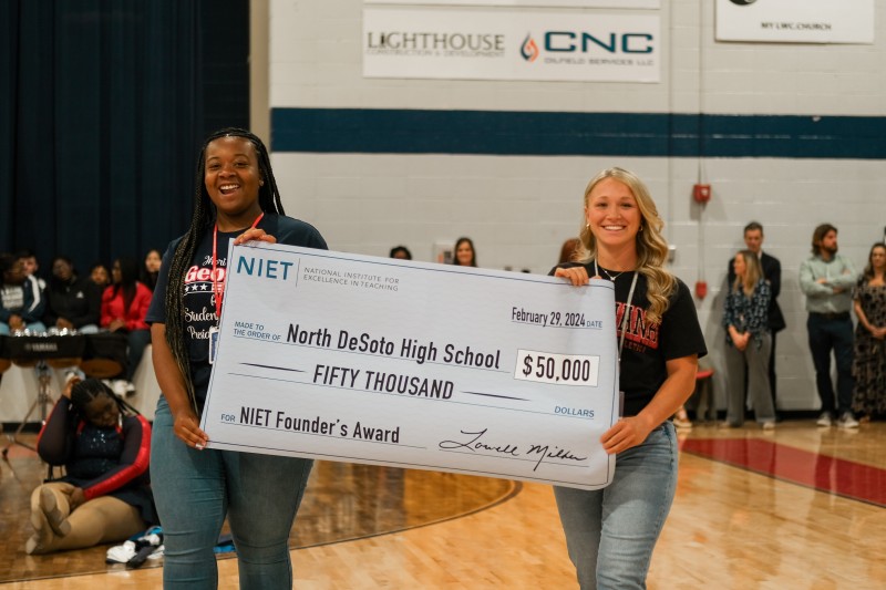 North DeSoto High School Celebrates 2024 NIET Founder's Award