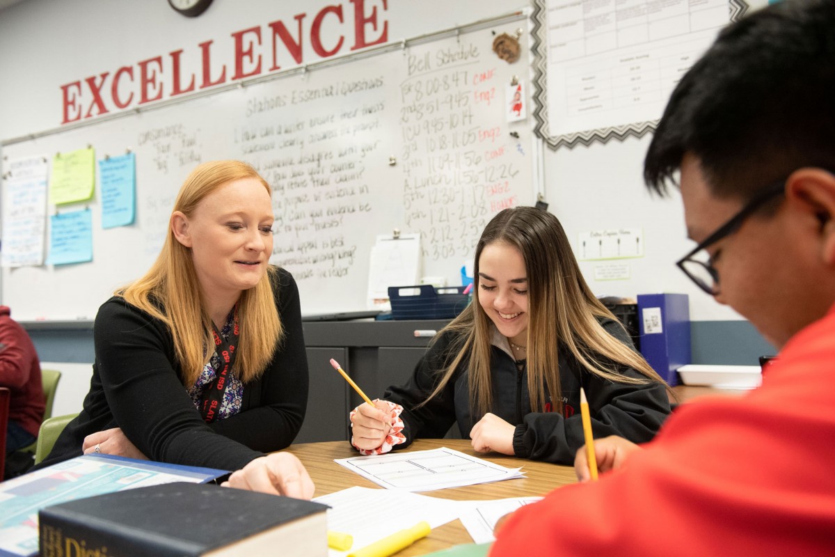 Slaton High School Named 2020 NIET Founder’s Award Finalist, Receives $10,000