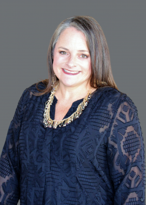  Patti  Cruz 