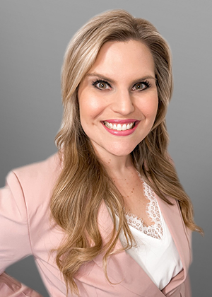  Andrea  Divine 
