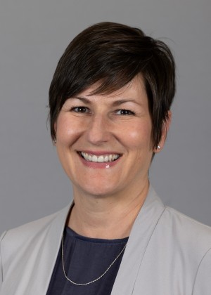  Bekki  Sarradet 