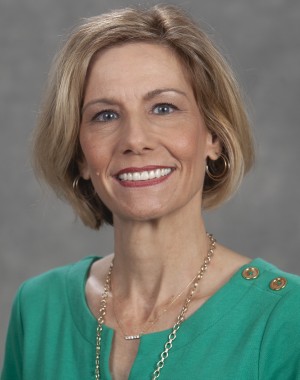 Dr.  Paula  Summers Calderon 